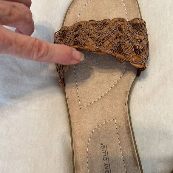Montego Bay size 81/2 W comfy tan and brown slide sandals look new - Picture 4 of 17